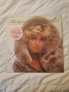 AUTOGRAPHED The Best of Barbara Mandrell Vinyl Album - Never Played! NM Conditio